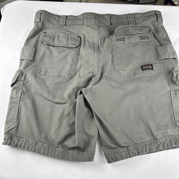 Duluth Men 44 Flex Fire Hose Relaxed Fit Cargo Shorts Khaki Green Stretch - Picture 11 of 13